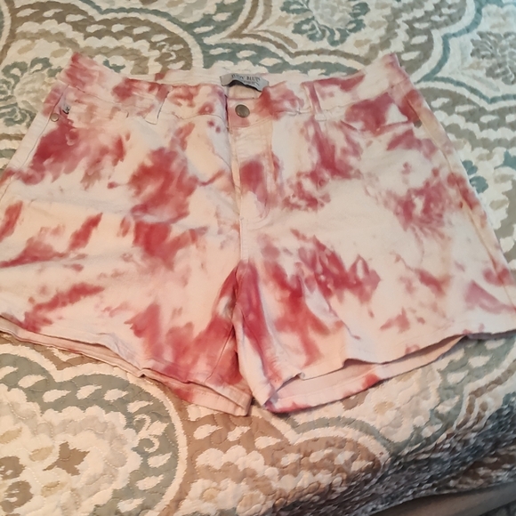 Judy Blue Pants - Judy Blue Red and White Tie-Dye Jean Shorts